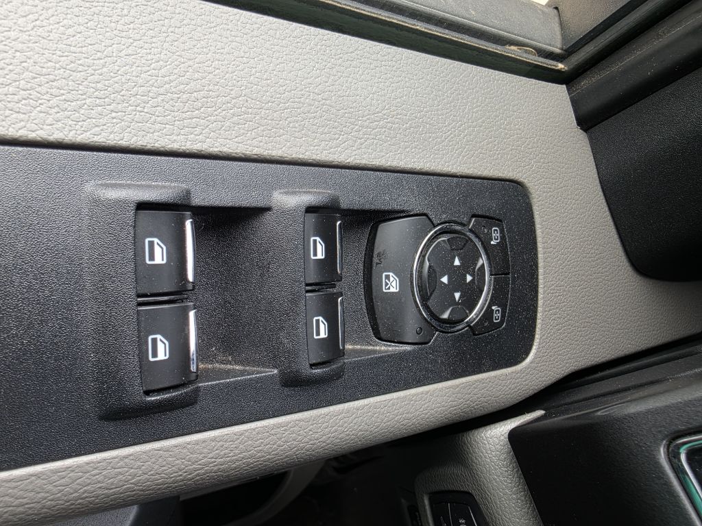 Photo 29 of this FORD F150