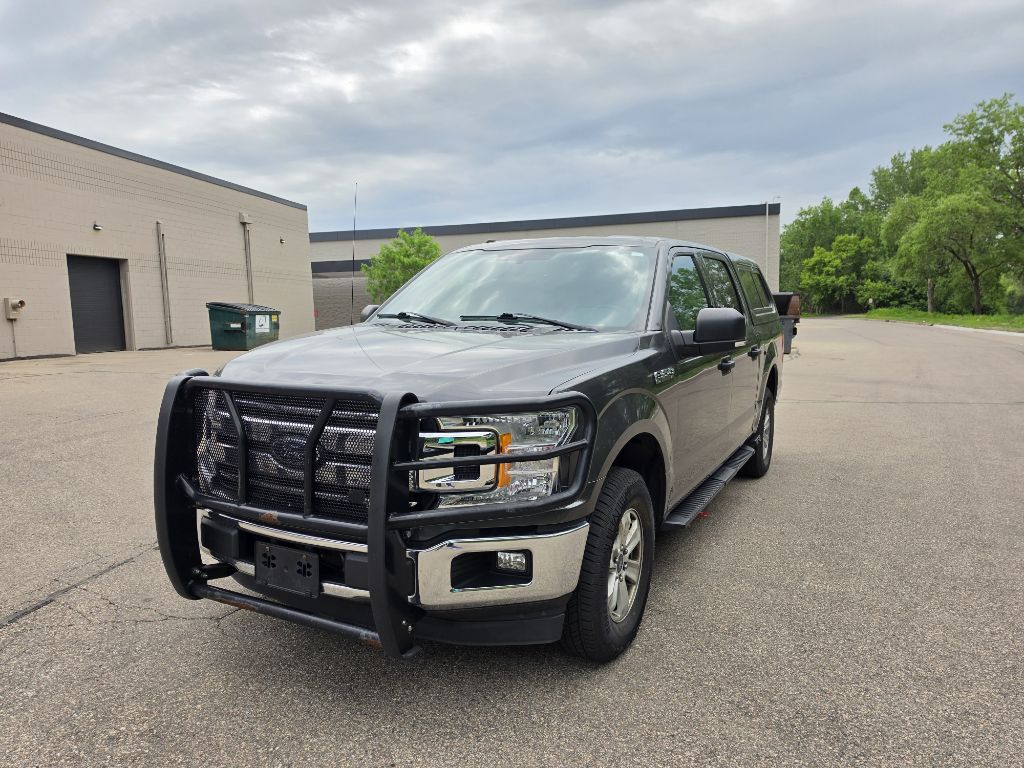 Photo 6 of this FORD F150