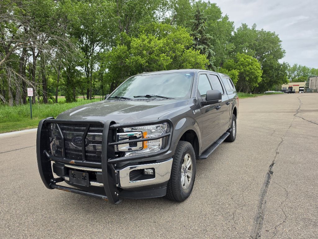 Photo 3 of this FORD F150