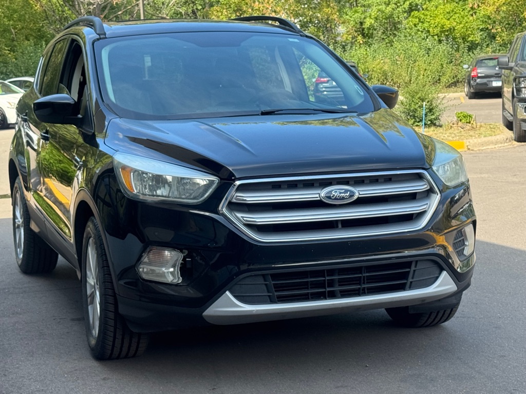 Photo 13 of this FORD ESCAPE