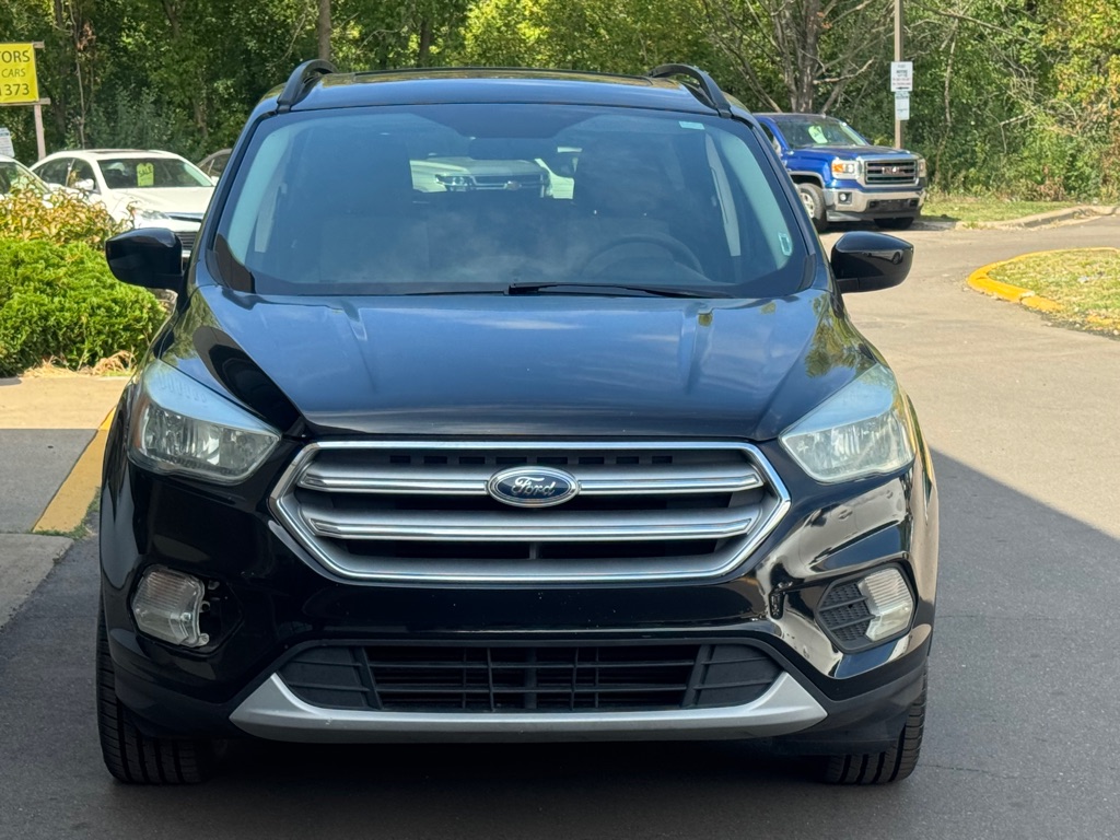 Photo 17 of this FORD ESCAPE