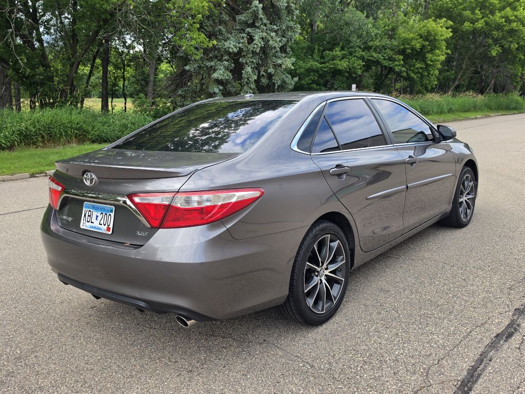 Photo 12 of this TOYOTA CAMRY XSE