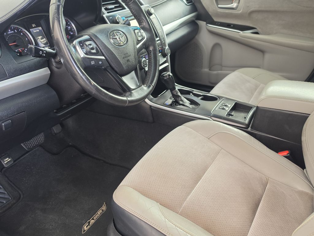 Photo 20 of this TOYOTA CAMRY XSE