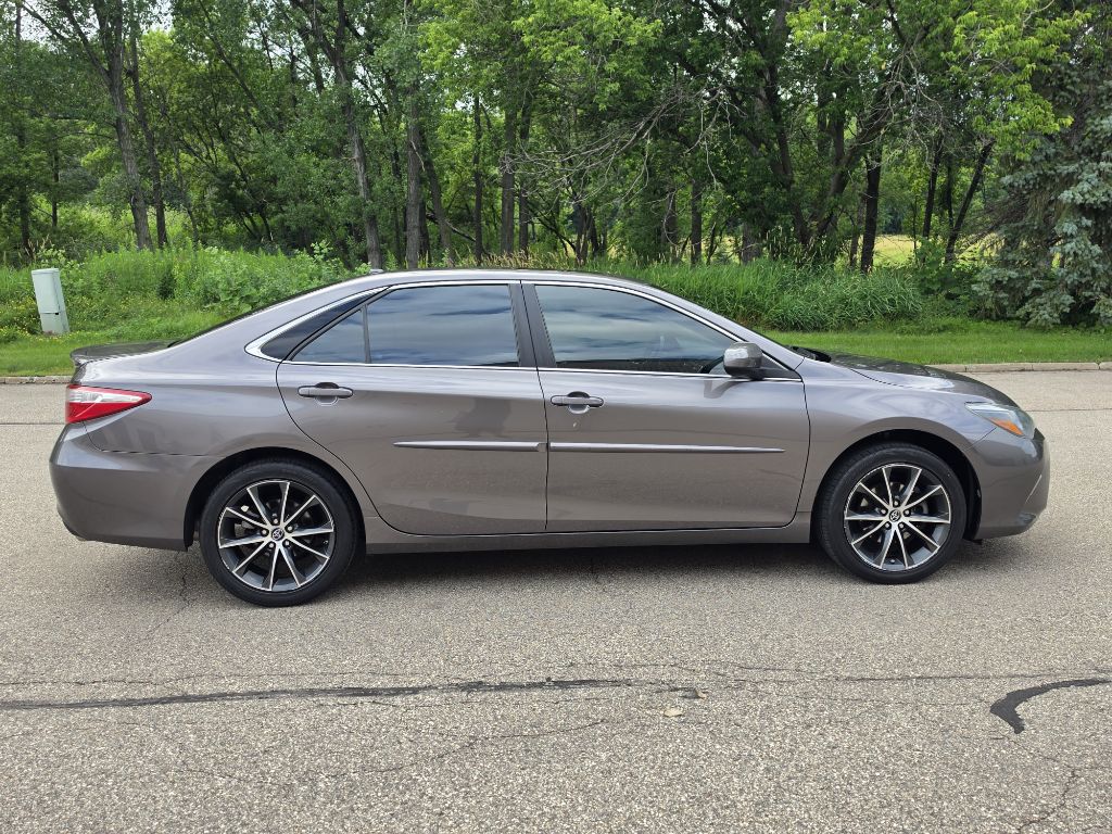 Photo 11 of this TOYOTA CAMRY XSE