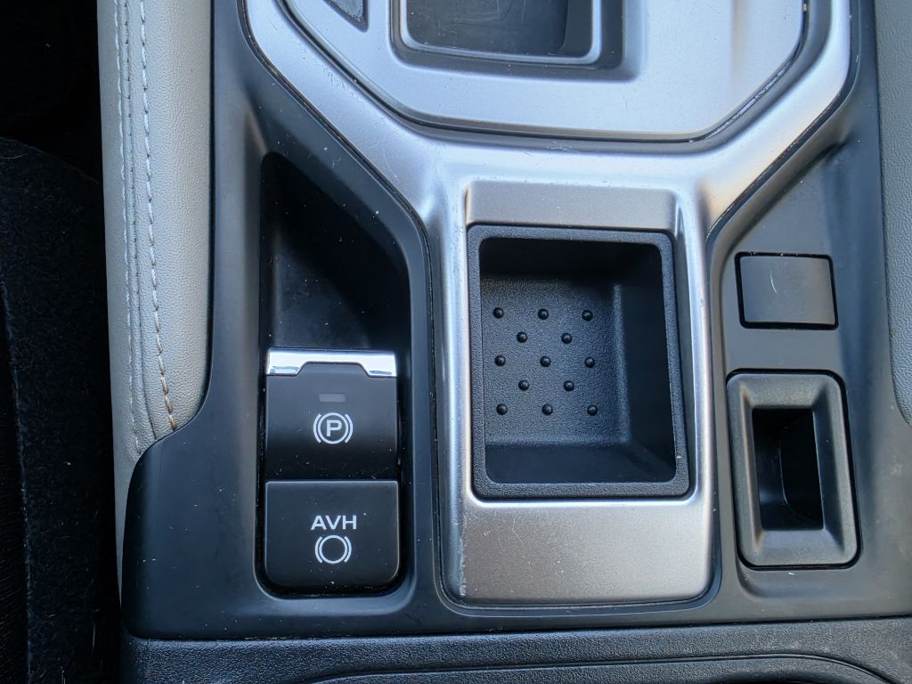 Photo 23 of this SUBARU FORESTER