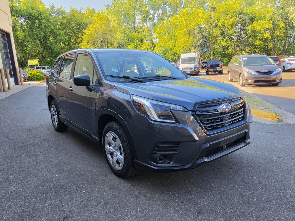 Photo 2 of this SUBARU FORESTER