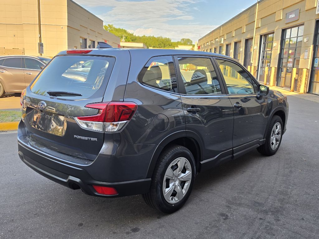 Photo 7 of this SUBARU FORESTER