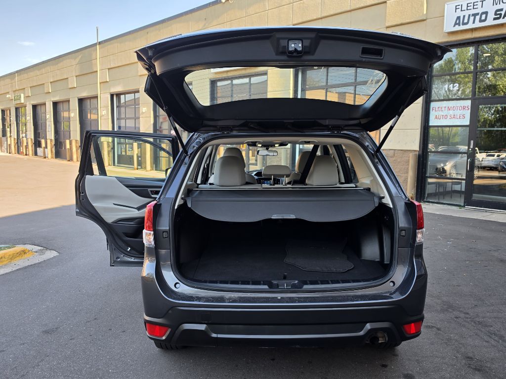 Photo 11 of this SUBARU FORESTER