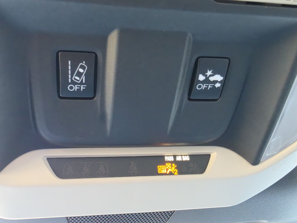 Photo 30 of this SUBARU FORESTER