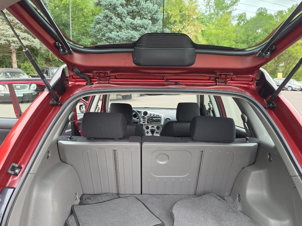 Photo 13 of this PONTIAC VIBE