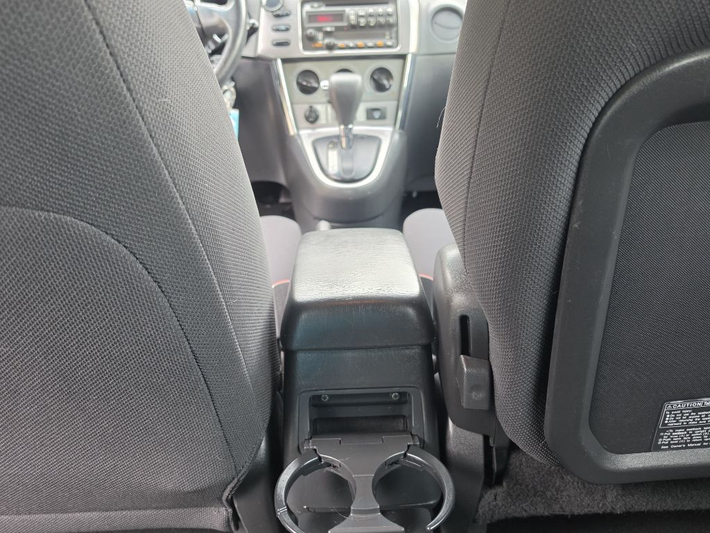 Photo 15 of this PONTIAC VIBE