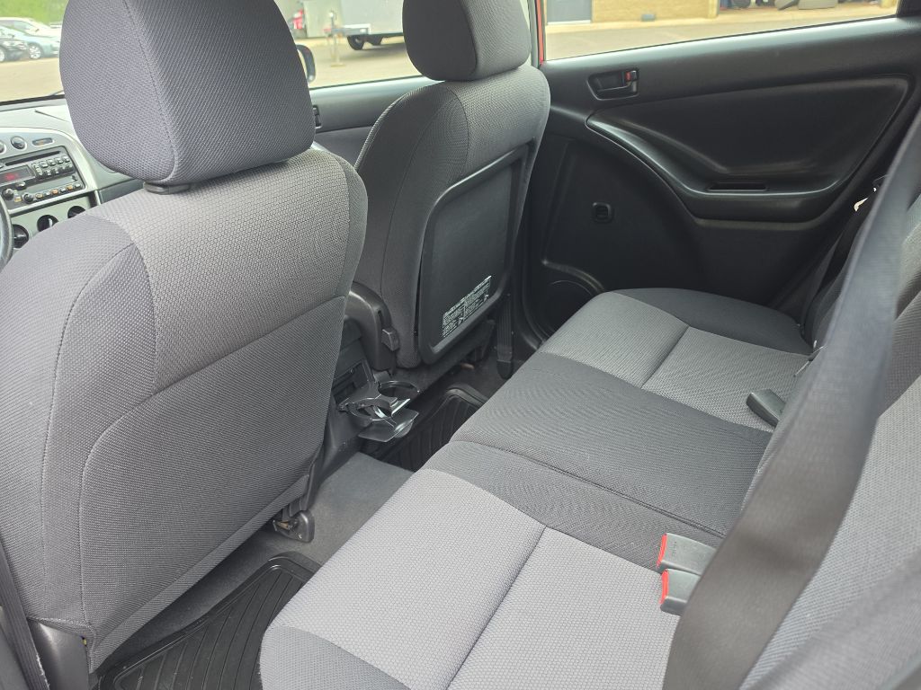 Photo 16 of this PONTIAC VIBE