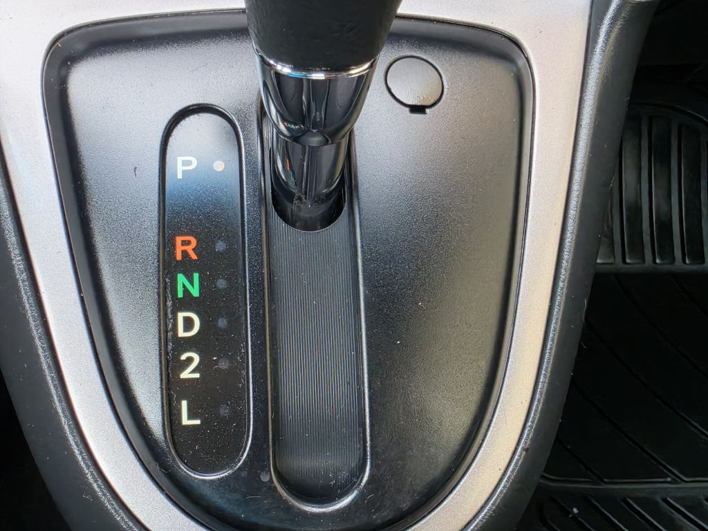 Photo 24 of this PONTIAC VIBE