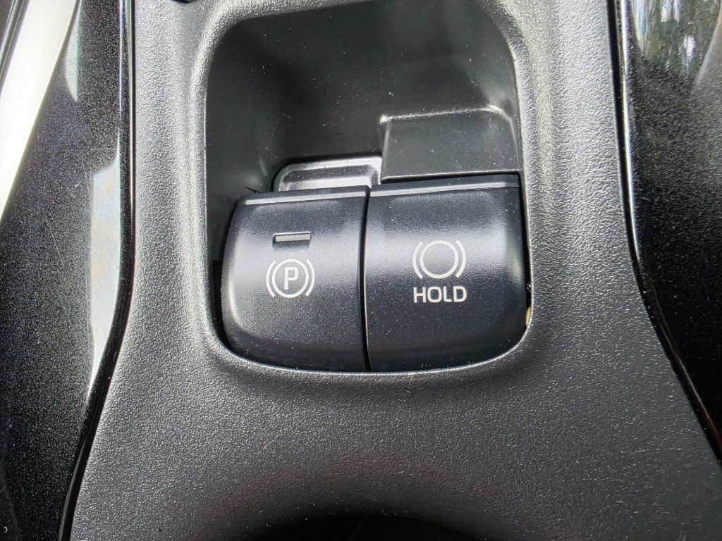 Photo 23 of this TOYOTA COROLLA