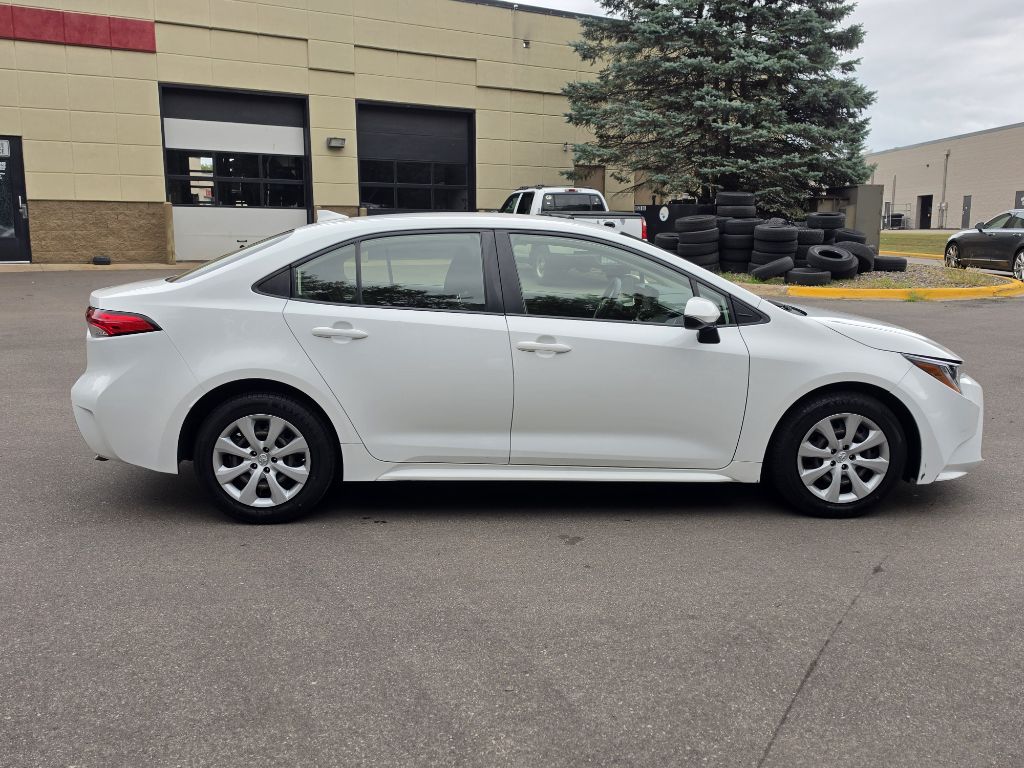 Photo 6 of this TOYOTA COROLLA