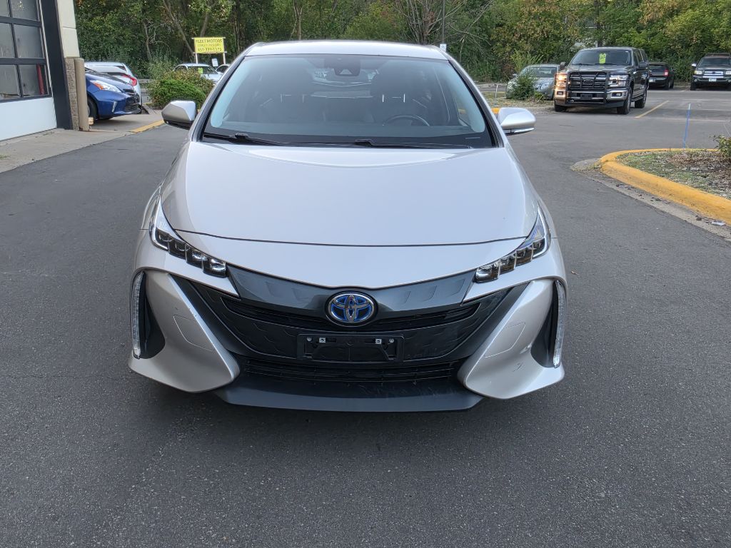 Photo 3 of this TOYOTA PRIUS PRIME