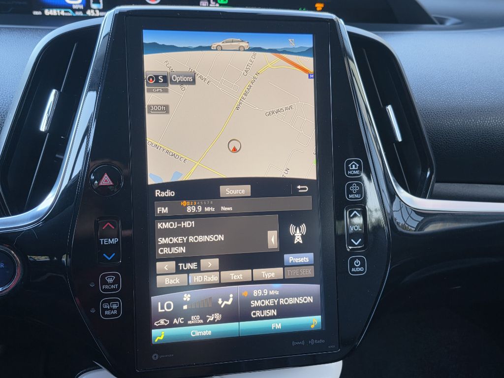 Photo 26 of this TOYOTA PRIUS PRIME