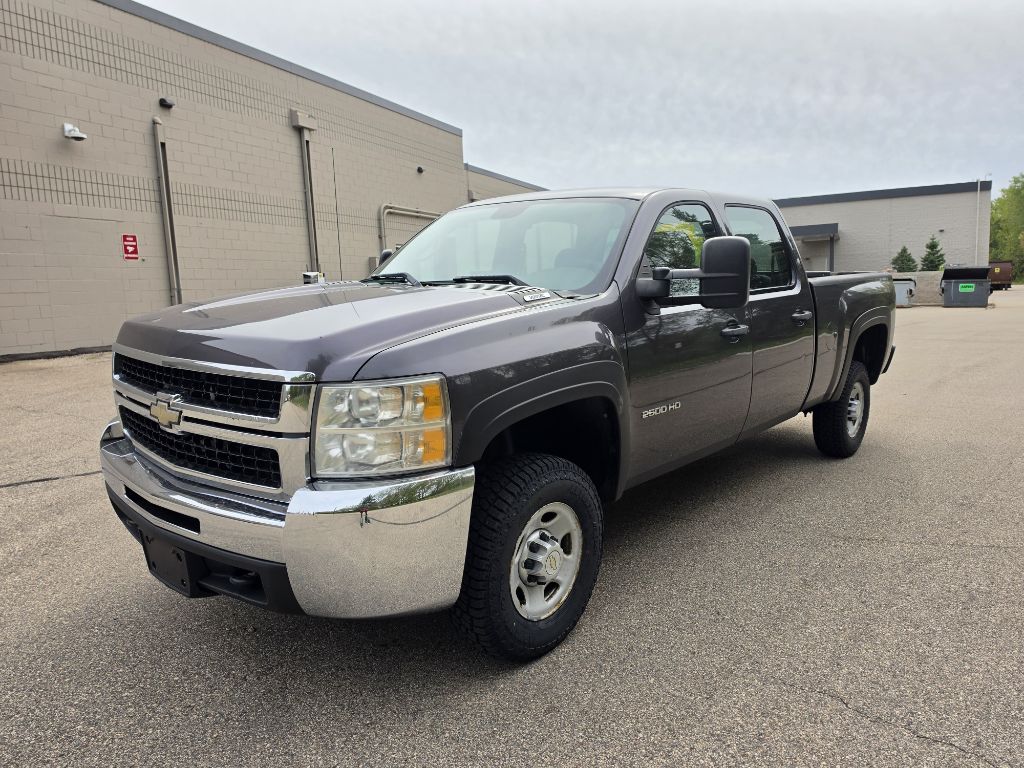 Photo 2 of this CHEVROLET SILVERADO 2500H