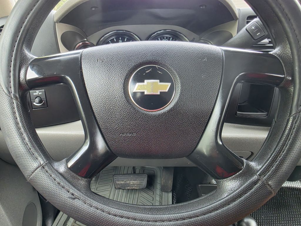 Photo 22 of this CHEVROLET SILVERADO 2500H