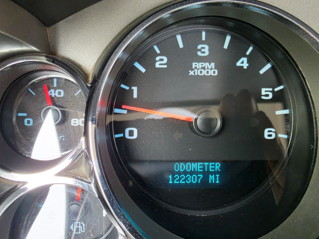 Photo 23 of this CHEVROLET SILVERADO 2500H