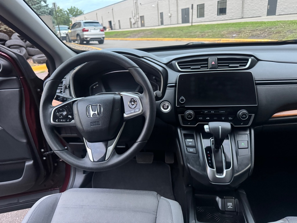 Photo 8 of this HONDA CR-V