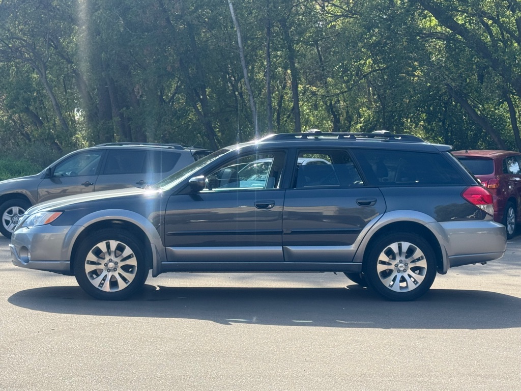 Photo 10 of this SUBARU OUTBACK