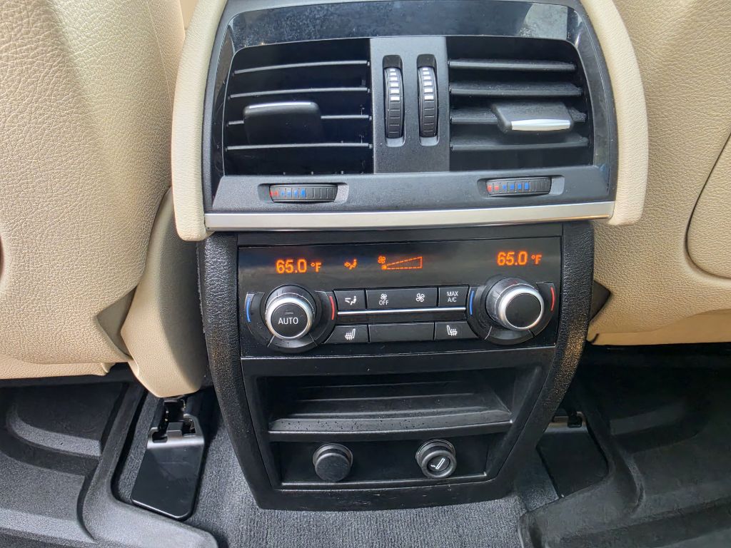 Photo 13 of this BMW X5