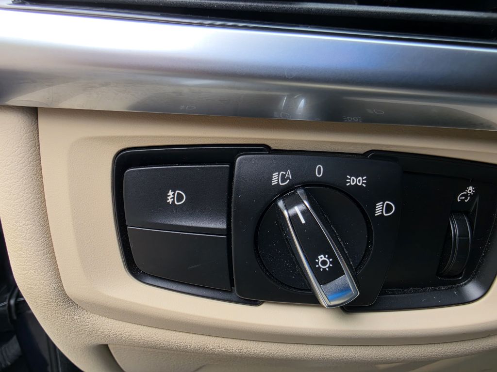 Photo 19 of this BMW X5
