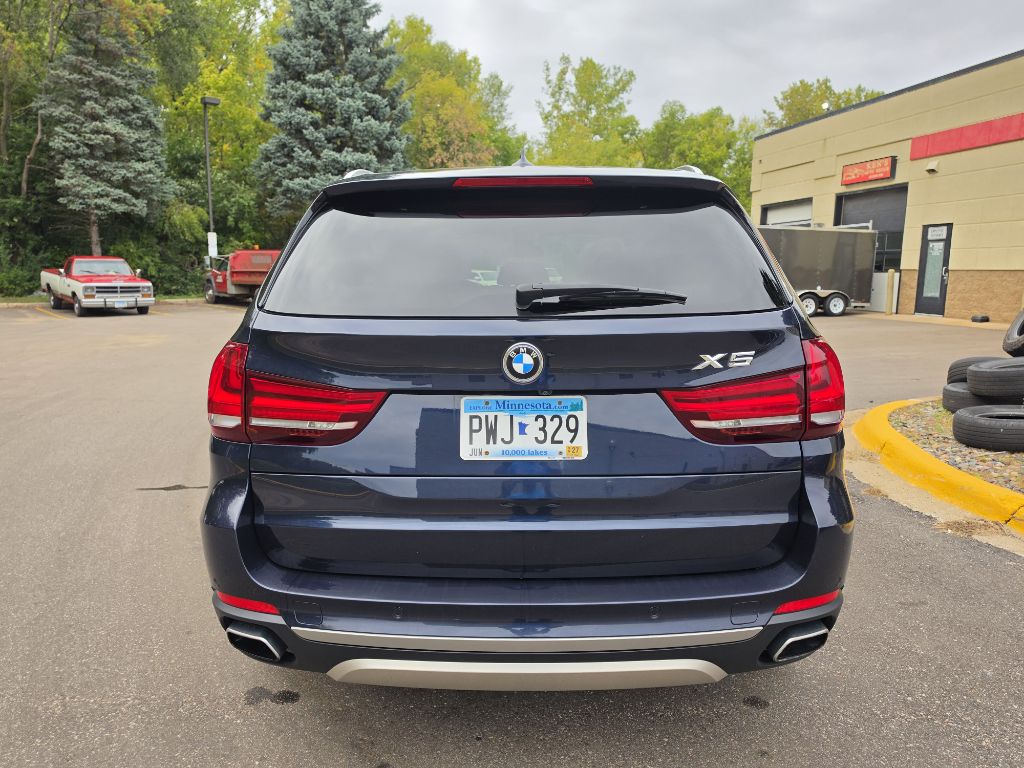Photo 8 of this BMW X5