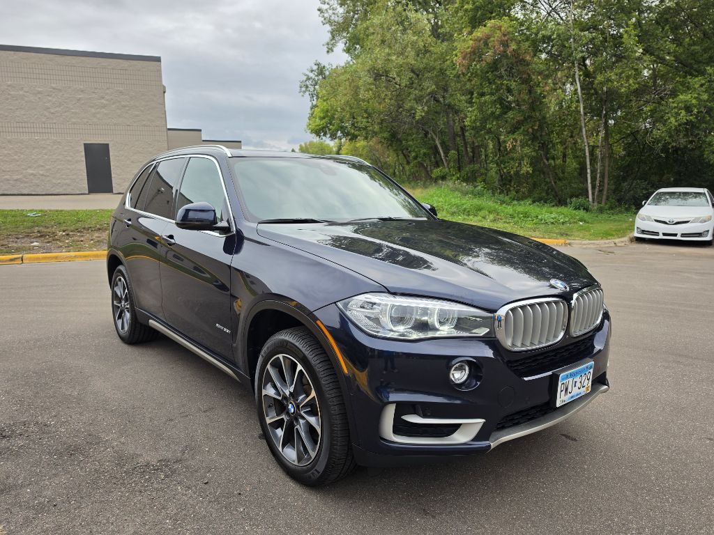 Photo 2 of this BMW X5
