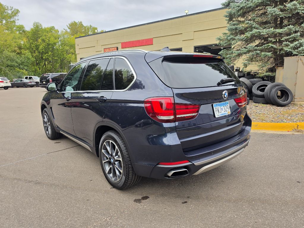 Photo 7 of this BMW X5
