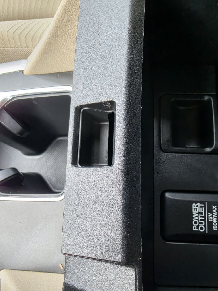 Photo 13 of this HONDA ACCORD