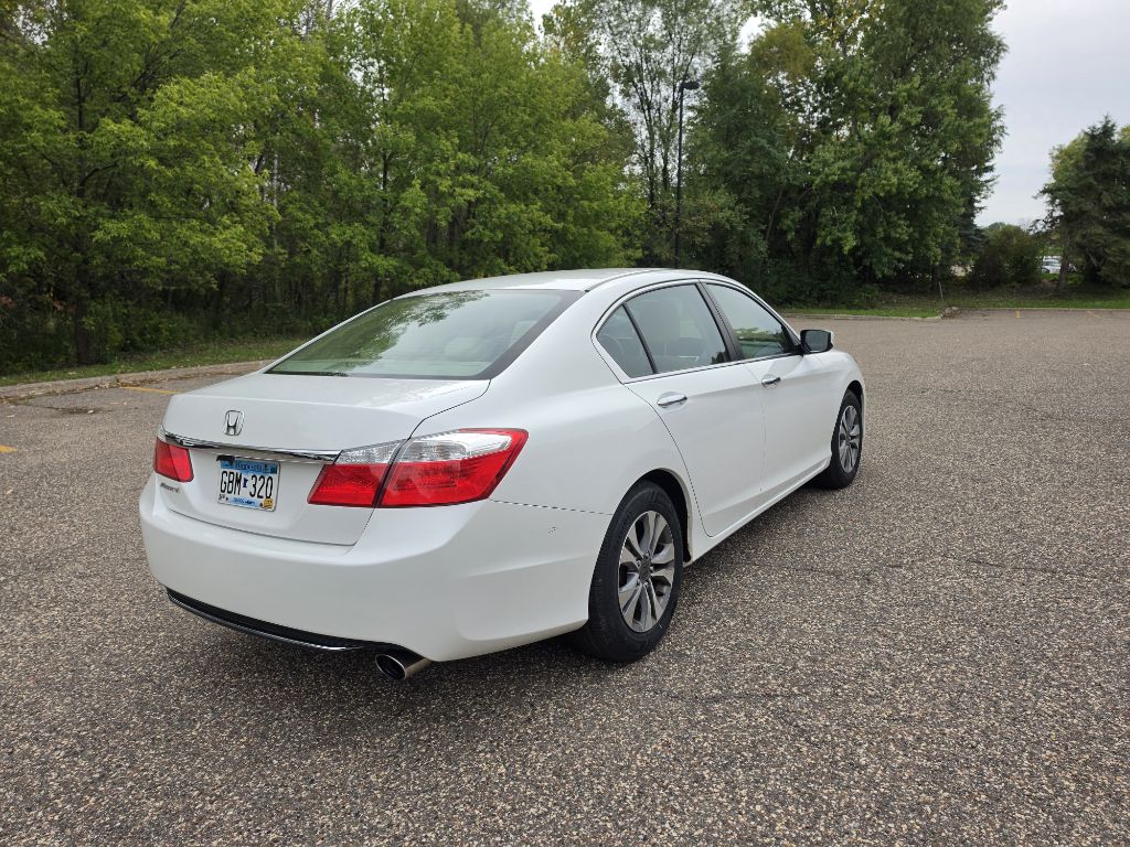 Photo 5 of this HONDA ACCORD