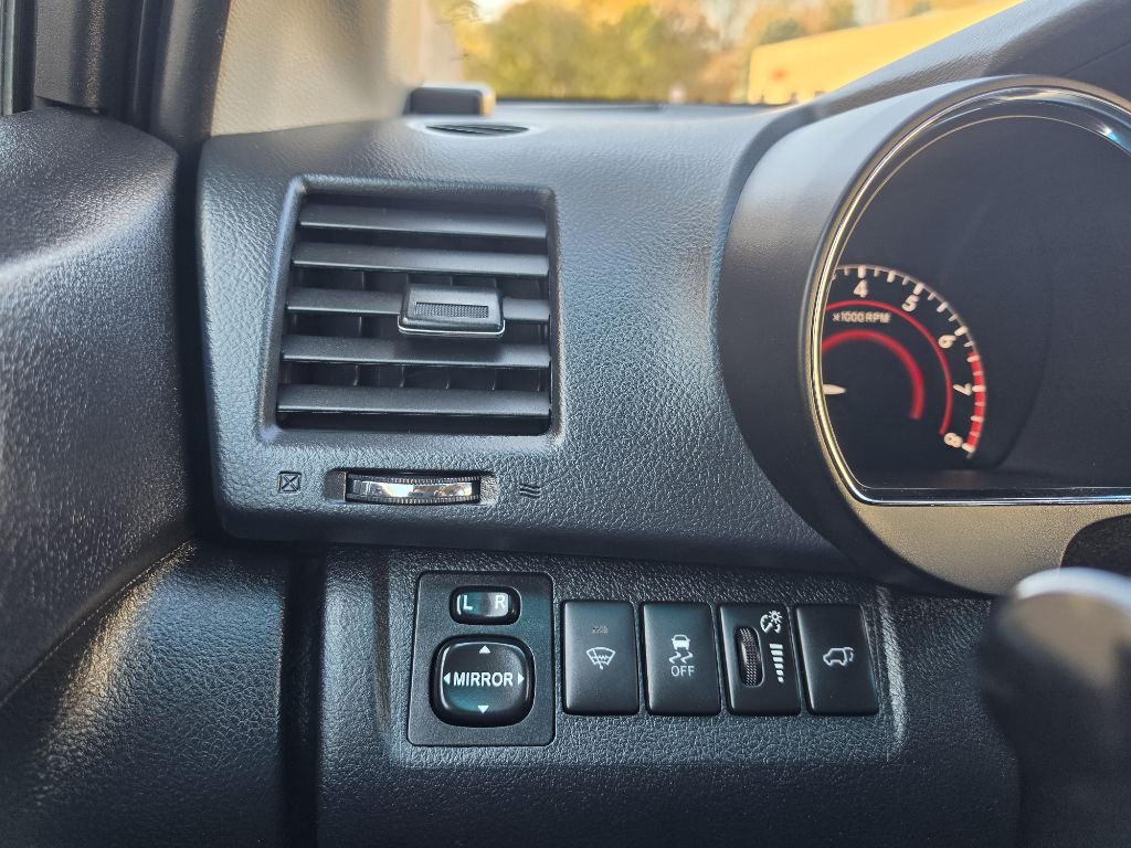 Photo 34 of this TOYOTA HIGHLANDER