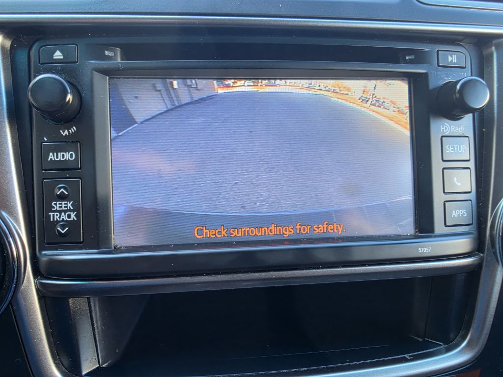 Photo 33 of this TOYOTA HIGHLANDER
