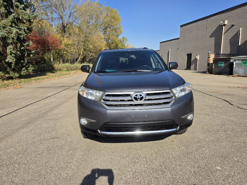 Photo 5 of this TOYOTA HIGHLANDER