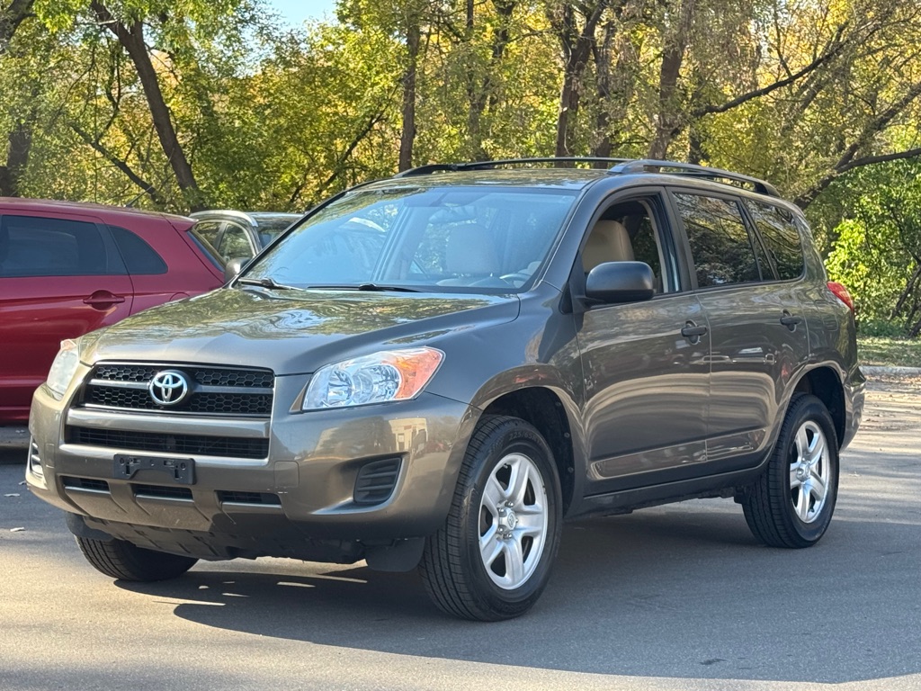 Photo 22 of this TOYOTA RAV4