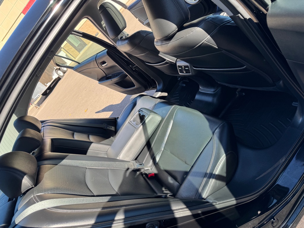 Photo 17 of this HONDA ACCORD