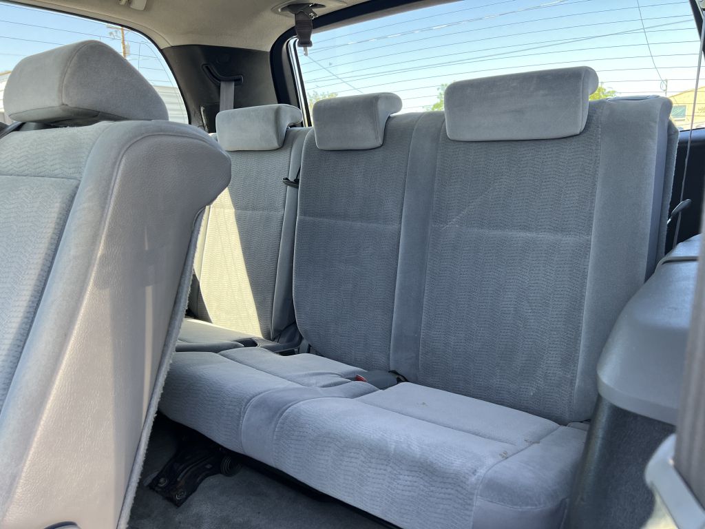 Photo 13 of this TOYOTA SEQUOIA