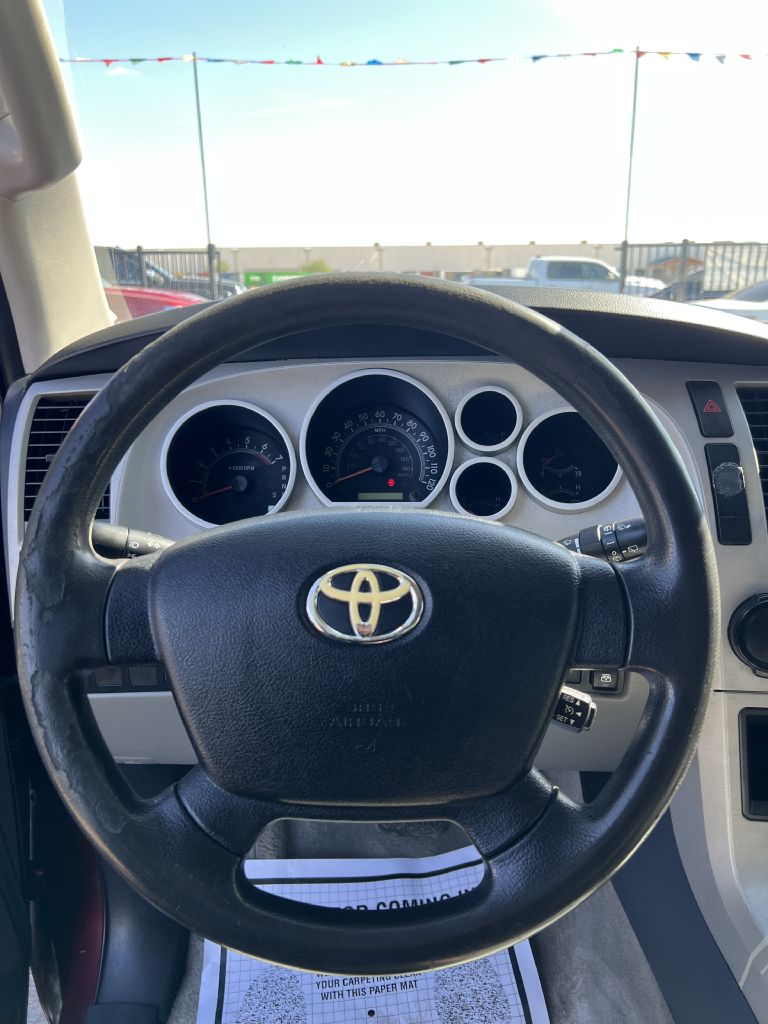 Photo 21 of this TOYOTA SEQUOIA