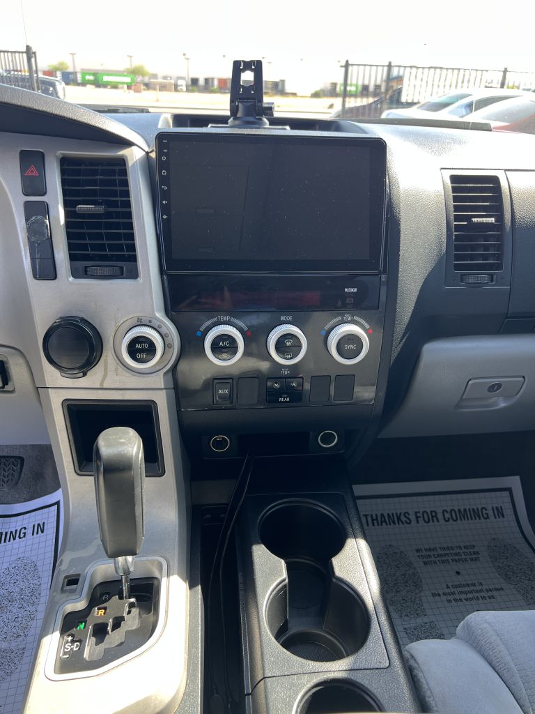 Photo 22 of this TOYOTA SEQUOIA