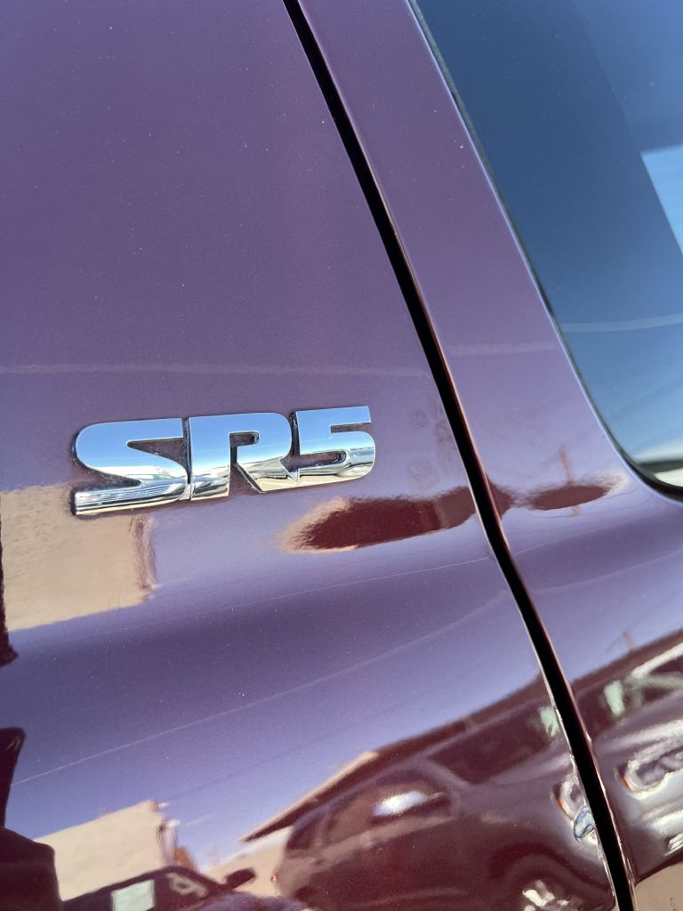 Photo 25 of this TOYOTA SEQUOIA