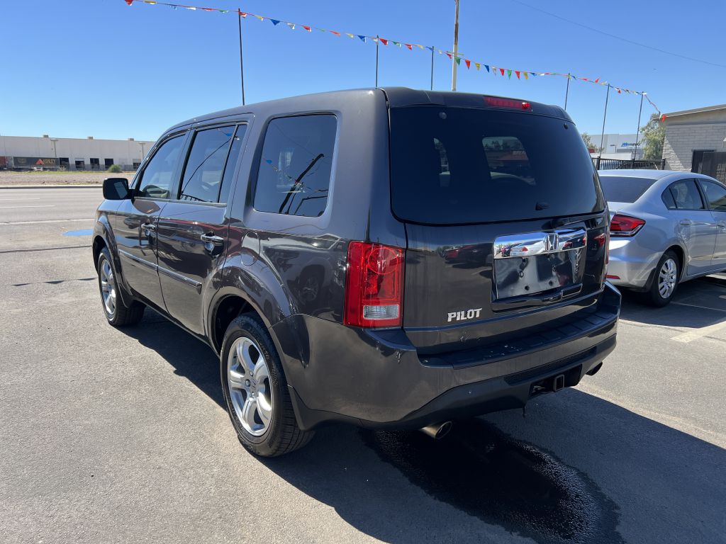 Photo 7 of this HONDA PILOT