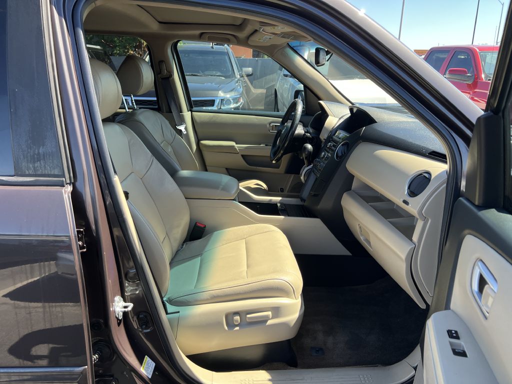 Photo 19 of this HONDA PILOT