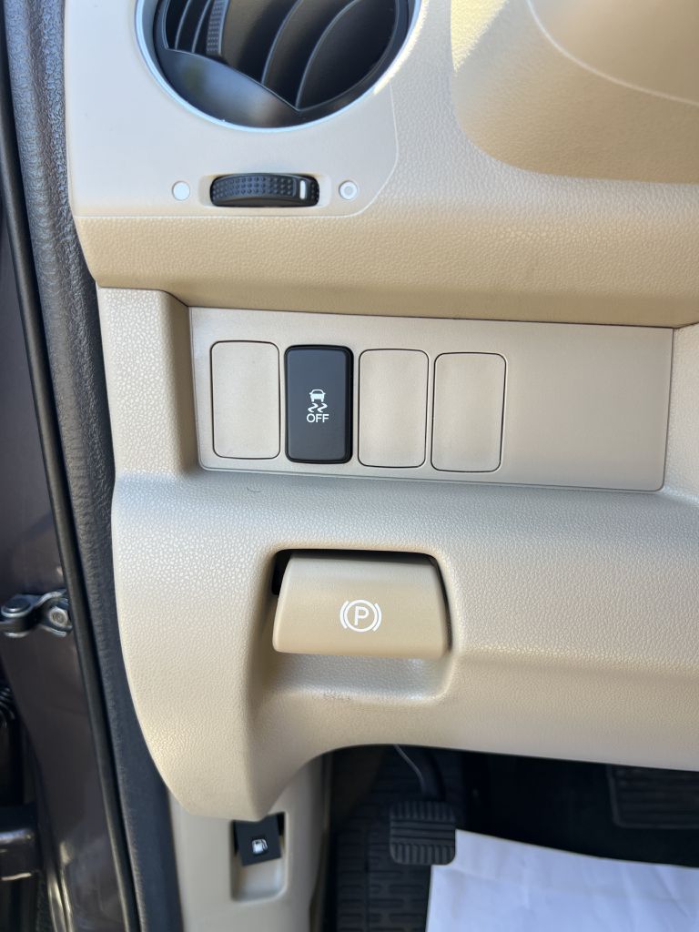 Photo 23 of this HONDA PILOT