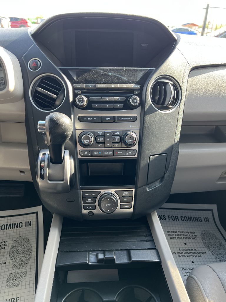 Photo 22 of this HONDA PILOT