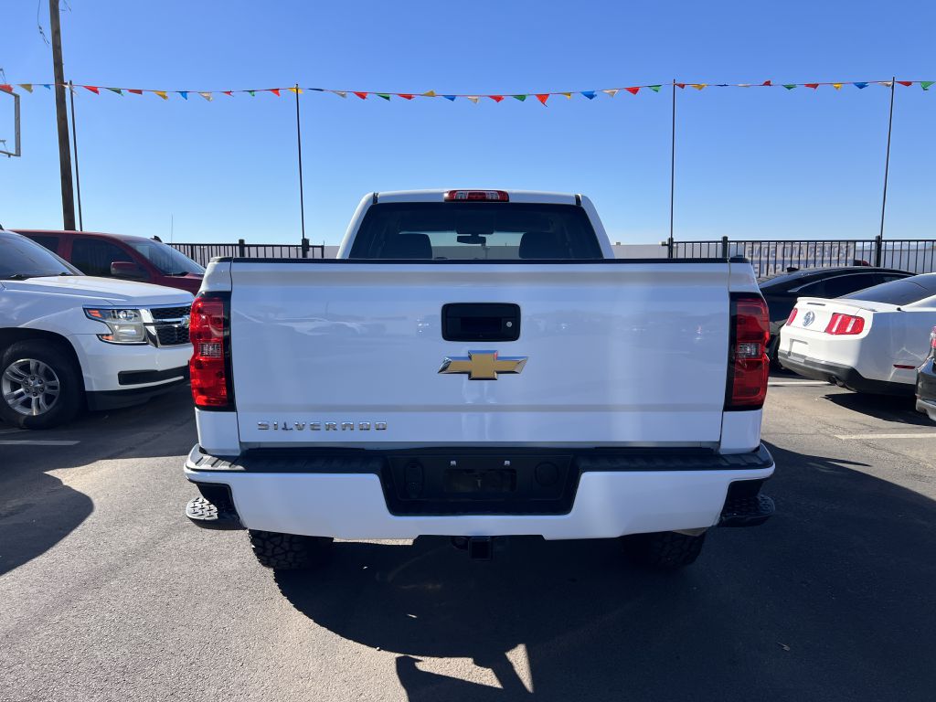 Photo 6 of this CHEVROLET SILVERADO