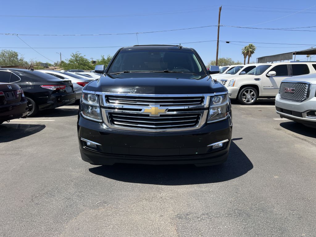 Photo 2 of this CHEVROLET SUBURBAN