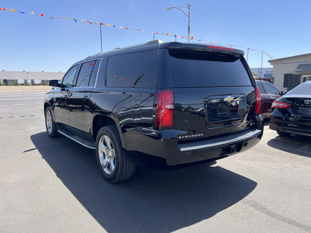 Photo 7 of this CHEVROLET SUBURBAN