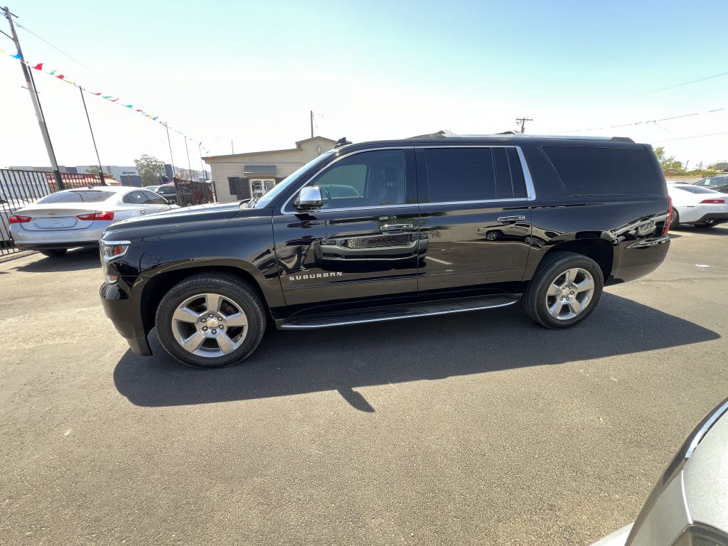 Photo 8 of this CHEVROLET SUBURBAN